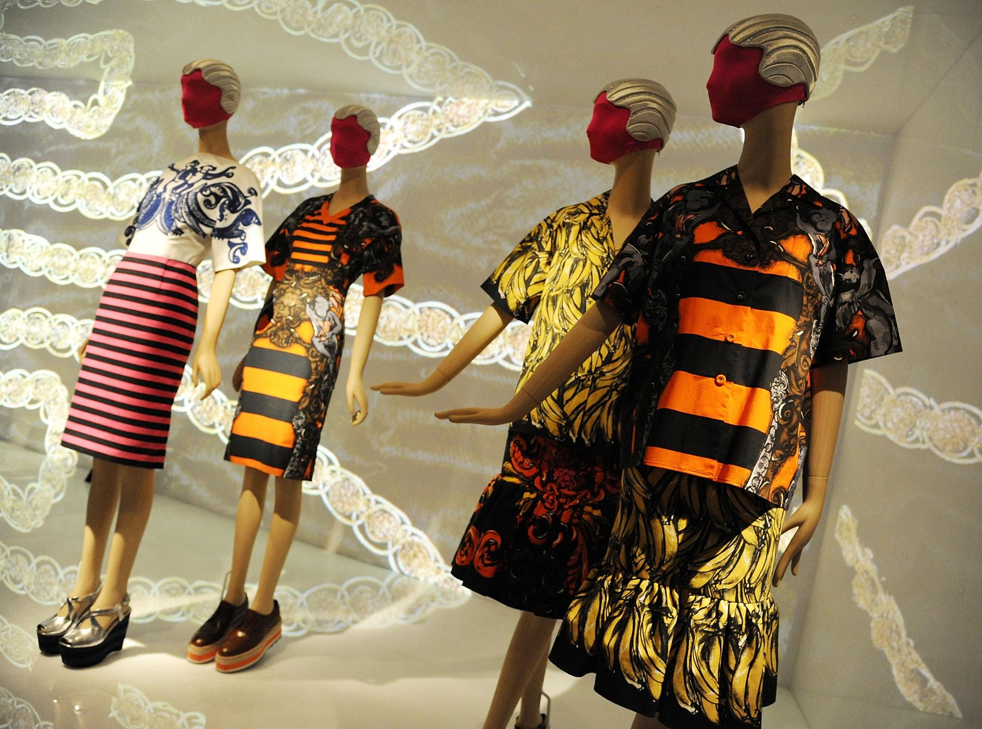 Мода на межі: чому бренд Schiaparelli полюбився світу і чому його ненавиділа Коко Шанель